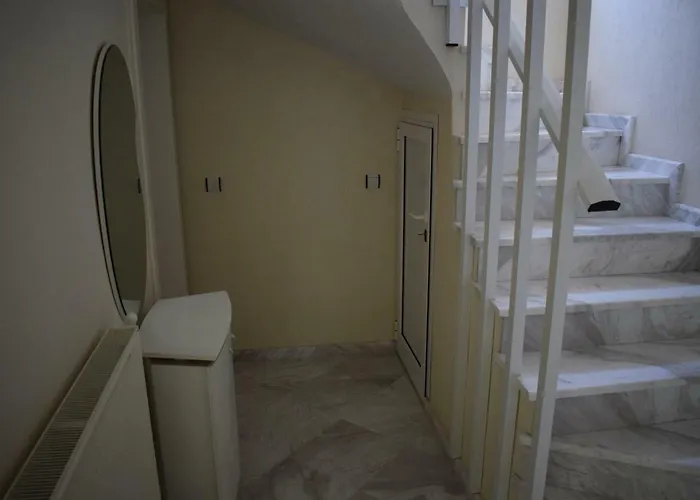 度假居 Close To The 奥马斯帕纳吉亚斯