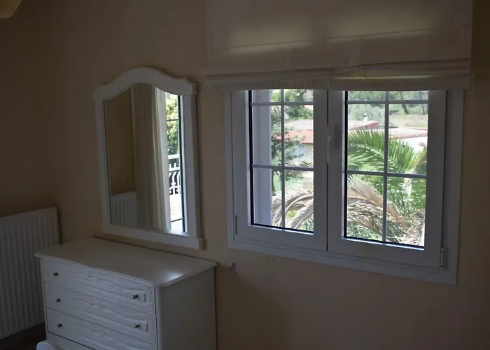 度假居 Close To The *