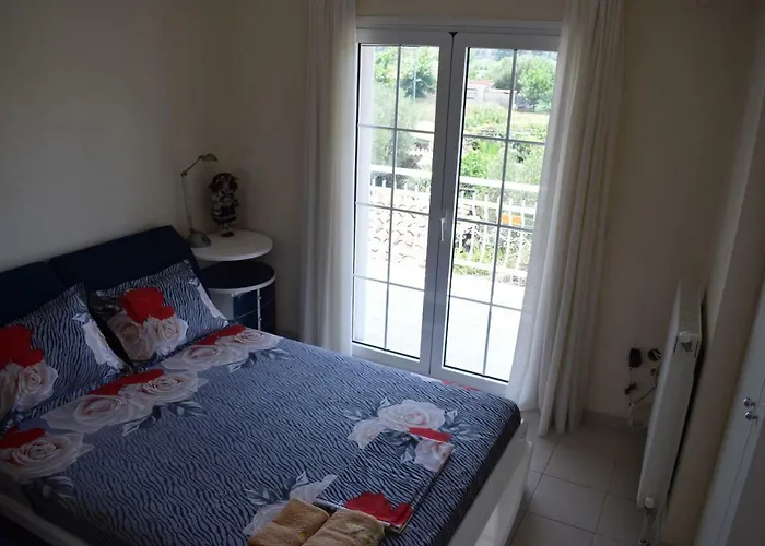 Close To The 度假居 奥马斯帕纳吉亚斯