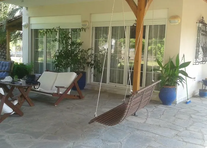 Close To The 度假居 奥马斯帕纳吉亚斯