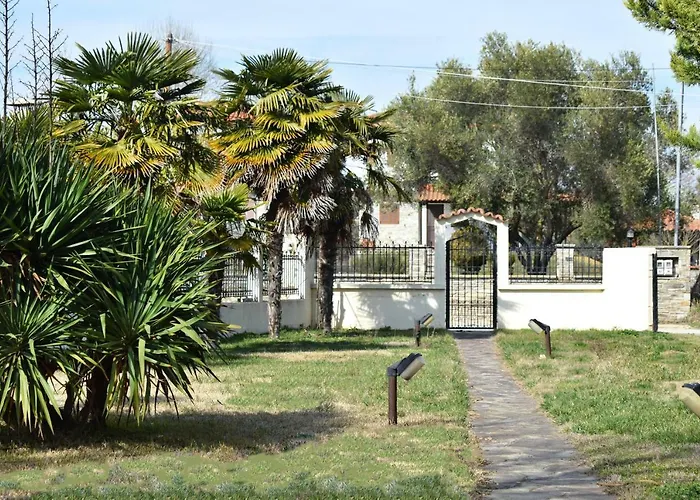 Close To The 度假居 奥马斯帕纳吉亚斯