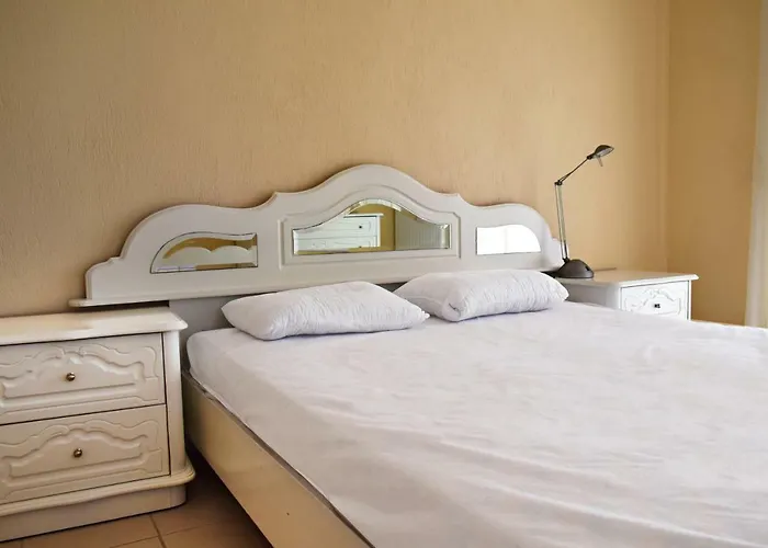 度假居 Close To The