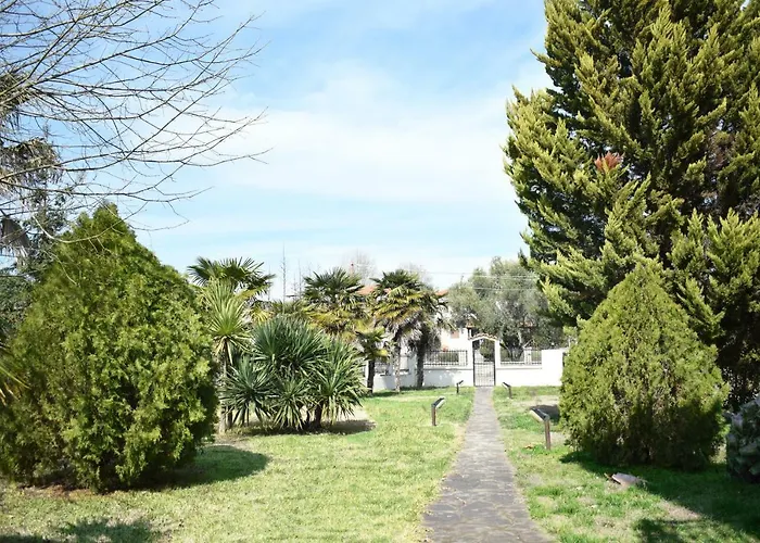 度假居 Close To The *